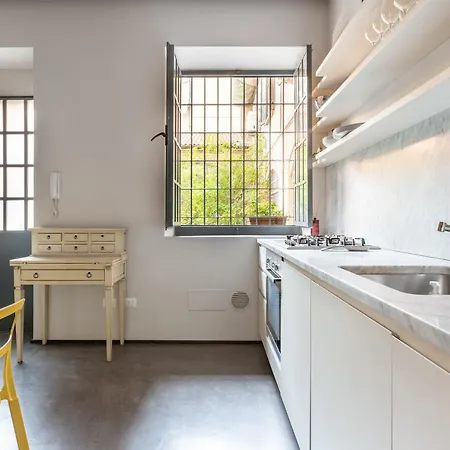 Quiet Roomy Studio Navigli- Porta Genova *